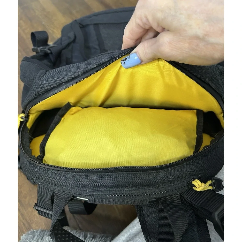 Mountainsmith borealis camera